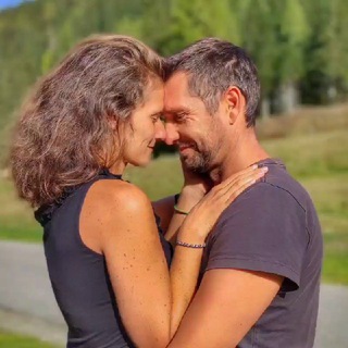 Логотип @koenigliches_mindset - 👑 Königliches Mindset