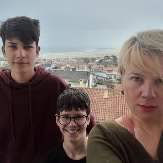 Логотип @kognitivchik - Когнитивчик