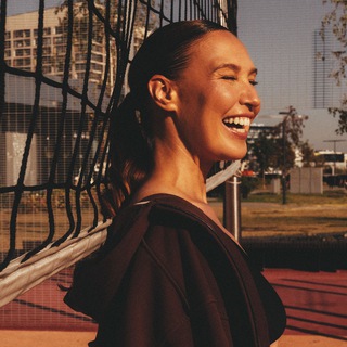 Логотип @kollenki - Алена - твоя спортивная подружка