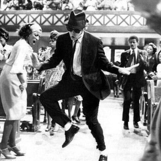 Логотип @kolonkafm - KolonkaFM 📻