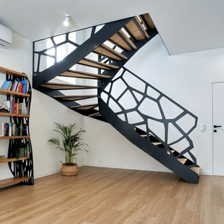 Логотип @komissarov_artur - Лестницы на 2 этаж от ЗЛМК