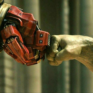 Логотип @kommentoo - Общение ☕