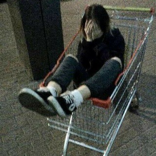 Логотип @komnatali - ✞λεĜ҉εℵĐᾇ✞