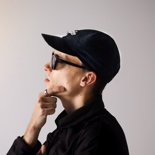 Логотип @kontentgarage - M7 Lab