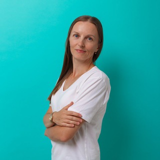 Логотип @korcons - Коробенкóва