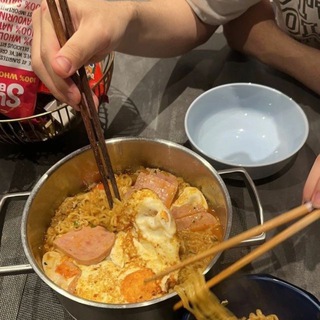 Логотип @korean_recipes - Рецепты как в Дораме 🍜