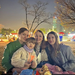 Логотип @koreanwithrussiangirls - Korean with Russian girls | Корейский язык