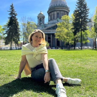 Логотип @korneevablog - Корнеева Анна: в Питере жить