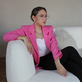 Логотип @koroche_tepetitor - Короче, репетитор