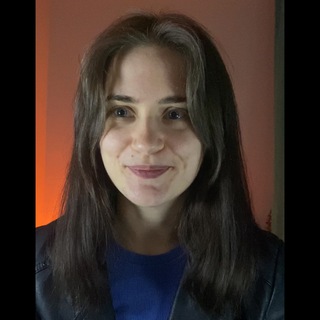 Логотип @korochemarchat - Чат Короче, маркетинг