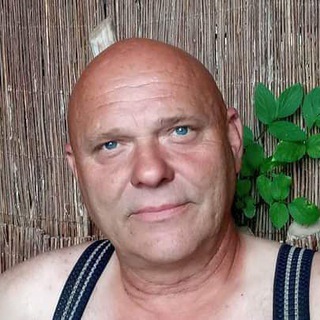 Логотип @koronakarlo - KoronaKarl