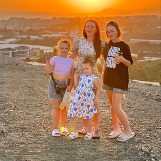 Логотип @kostinakostina - ❤️