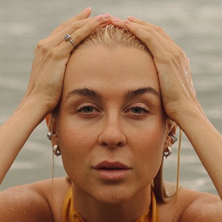 Логотип @kozlovamaru - Пора кончать казаться!