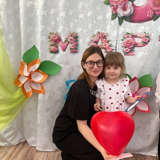 Логотип @kozyrevifaili - Мамские новости☺️♥️