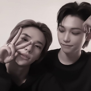 Логотип @kpop_ugolok - Kpop ugolok 🍓