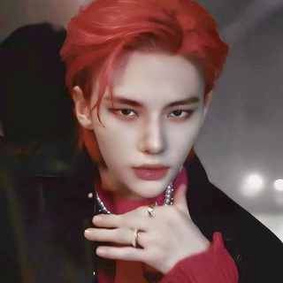 Логотип @kpopforever6 - 𝕂-𝕡𝕠𝕡 <𝟛