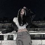 Логотип @kpophelpfromyuki - .