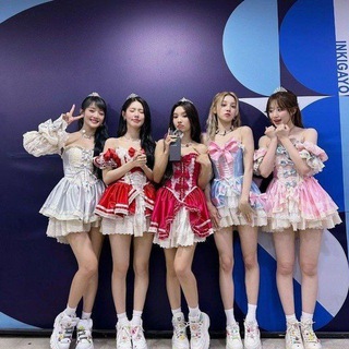 Логотип @kpoploverooom - закрыто •THE BEST (G)I-DLE•