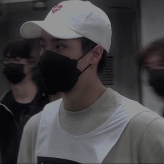 Логотип @kpoppesni - rosxwh