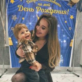 Логотип @kpoppet - типа Крис🔮🧸🤍