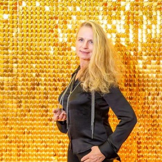 Логотип @krasiviybusinesdlyakrasivoyzhizi - Лариса Курилец о красивом бизнесе