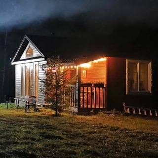 Логотип @krasnaya_dacha - Красная дача