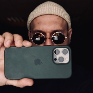 Логотип @krasnovmov - Краснов Михаил / Видеомейкинг