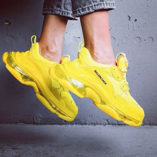 Логотип @krasofka_navoiybrend - ☆ 𝓑𝓻𝓮𝓷𝓭_𝓷𝓪𝓿𝓸𝓲𝔂 ☆ Женские Красофки 👟( Bizda Savdo Faqat Onlayn ) Yetkazib beramiz !