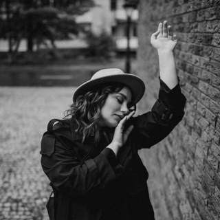 Логотип @kris_psyhology - Кристюша пишет… 💌