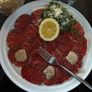 Логотип @kristella_kapralova - Я ТОЛЬКО ПОСМОТРЕТЬ