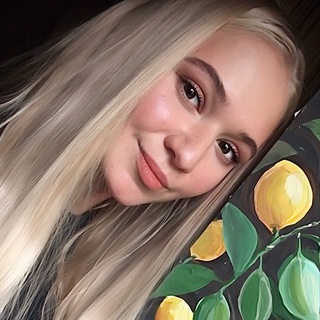 Логотип @kristinakonoreva - krisartist