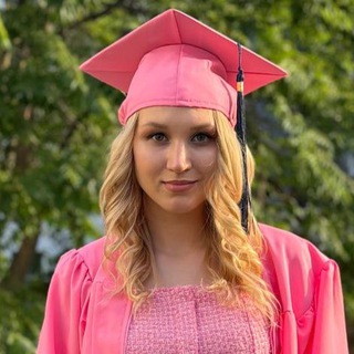 Логотип @kristinashuina - Kris&NoN — учеба и работа за границей