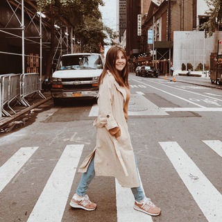 Логотип @kronastore - Таня Ульянова Интерьерный фотограф Екатеринбург