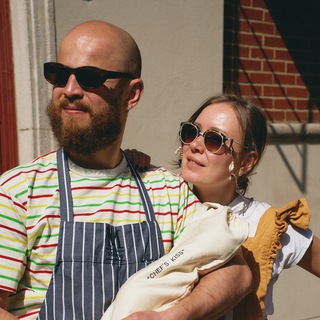 Логотип @kroshkaikartoska_nycfood - Крошка и Картошка в НЙ 🗽