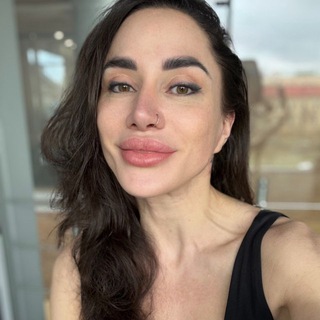 Логотип @kroshkaliandfriends - Посиделки с Алионой | АЛИОНА ХИЛЬТ