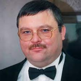 Логотип @krugmi - Михаил Круг