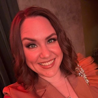 Логотип @ksehahaha - Ксения Корнева