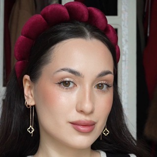 Логотип @ksenialedov - ksenialedov