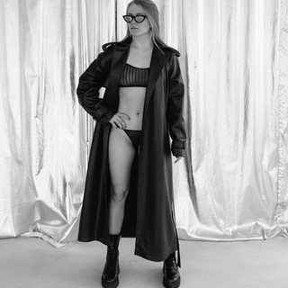 Логотип @ksenimolot - molot