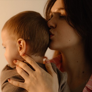 Логотип @kuchinskaya_progv - МАТЕРИНСКОЕ ИСКУССТВО✨