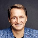 Логотип @kudaidem - kudaidem