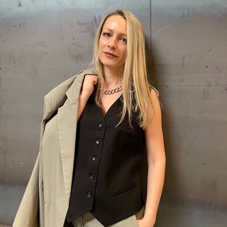 Логотип @kudlonastya - Игра в продажи