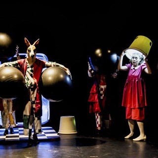 Логотип @kultstagescena - Центр Культуры "Сцена"