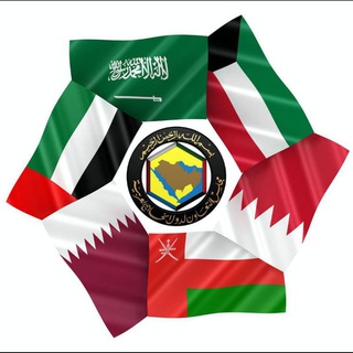 Логотип @kuluary_zaliva - В кулуарах Залива