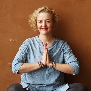 Логотип @kundalini_yoga_doula - Мария 🍓О женских практиках