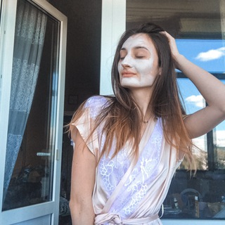 Логотип @kuptzova - Yankakuptzova
