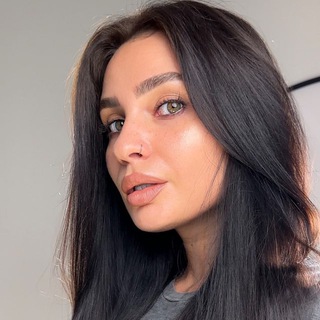 Логотип @kurochkinaaaa - Курочкина тут🖤