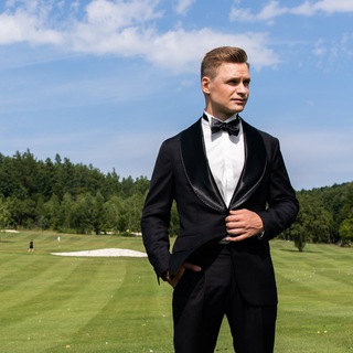 Логотип @kurovskyi_music - Kurovskyi group