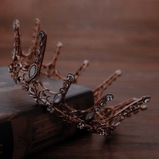 Логотип @kurwabovr2_0 - 𝐒𝐄𝐋𝐄𝐍𝐀. (Идеи)