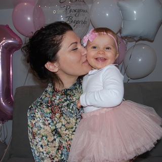 Логотип @kushaemsvarey - Рецепты для детей - жизнь Варвары